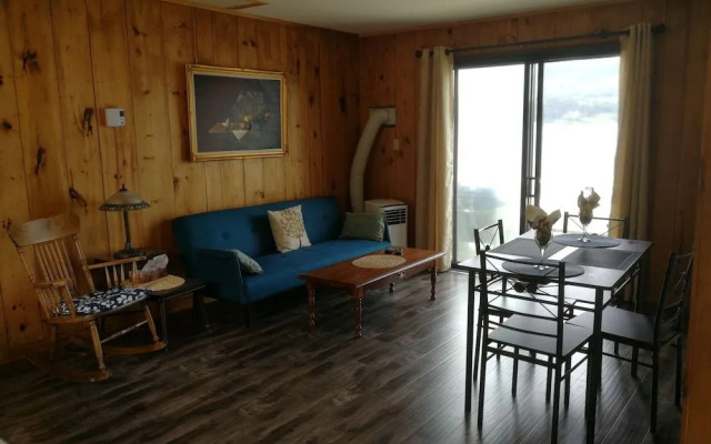 Knotty Pine Cottages