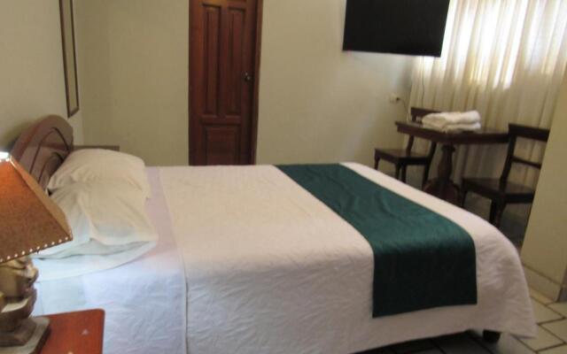 Las Orquídeas Hotel 3 estrellas