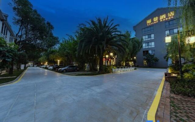 Li Jing Hotel Mile
