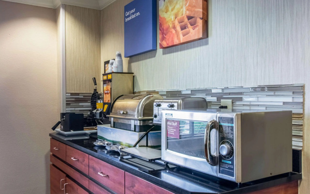 Comfort Inn Evansville East