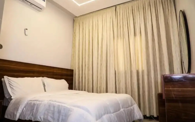 Deyina Beach Hotel