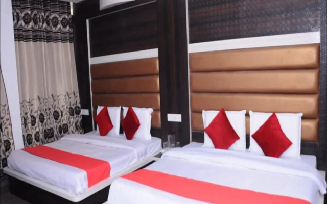 Hotel Lords Paradise