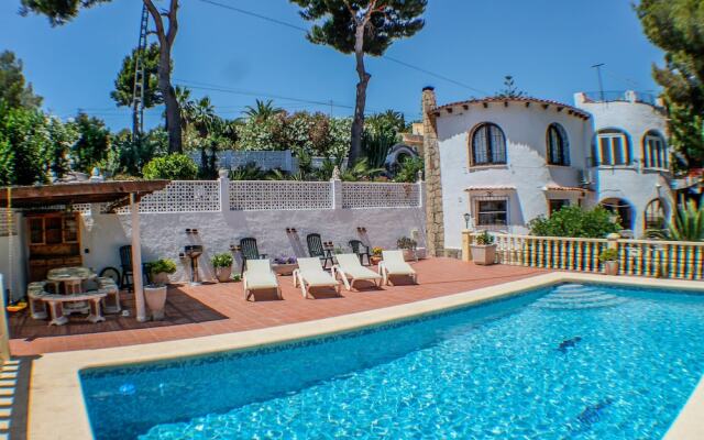 El Cisne - holiday home with private swimming pool in Benissa
