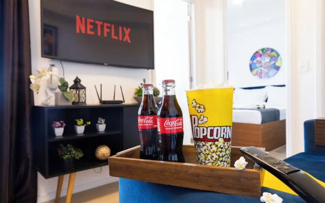 Perto do Aeroporto com AC e Academia