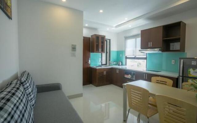 R  R Apartments