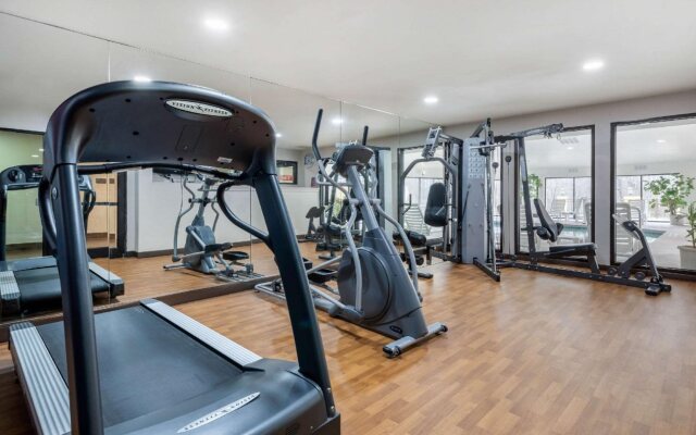 Comfort Suites Lafayette University Area