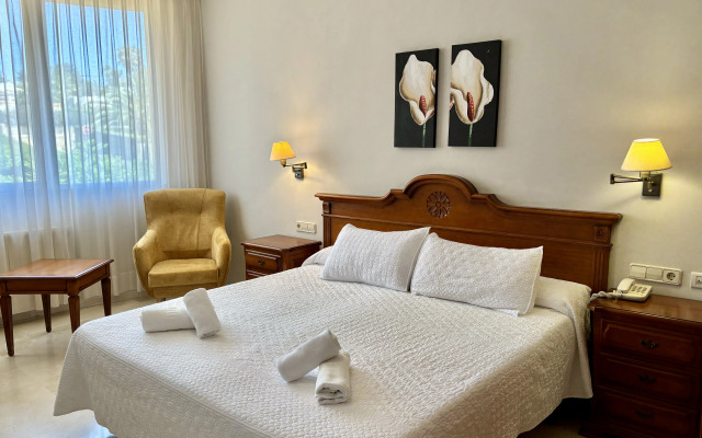 Aparthotel Pinosol