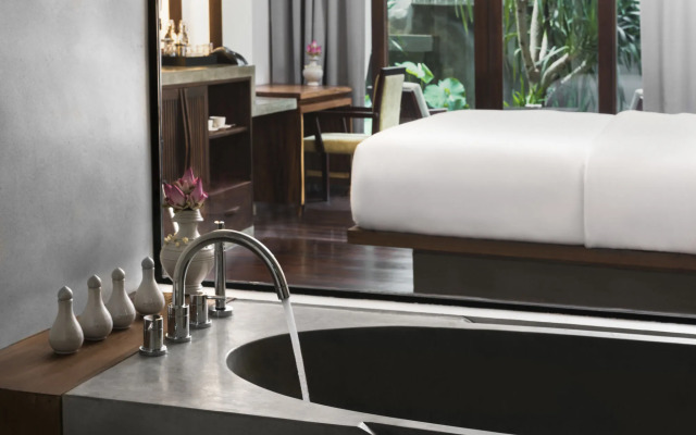 Jaya House River Park Hotel