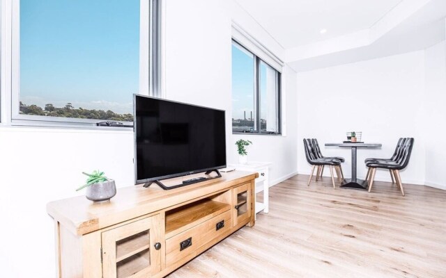 B08-darling Harbour Studio