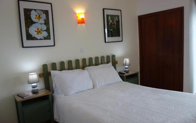 Oliveira Guesthouse