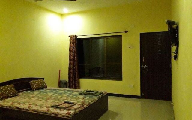 Aashirwad Paying Guest House