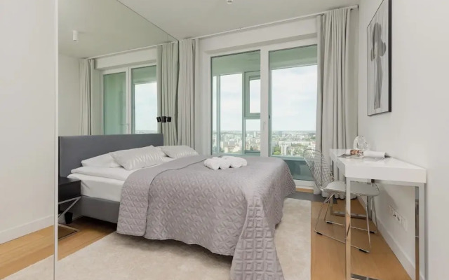 Unique Tower Warsaw by Renters Prestige