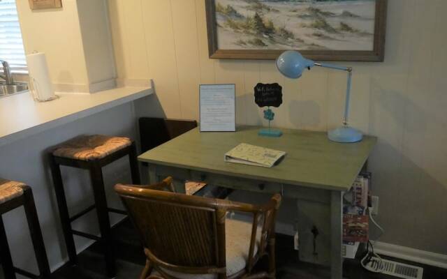 Oyster PI - Downstairs - 2 Br Home