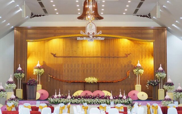 Nan Green Lake View Resort