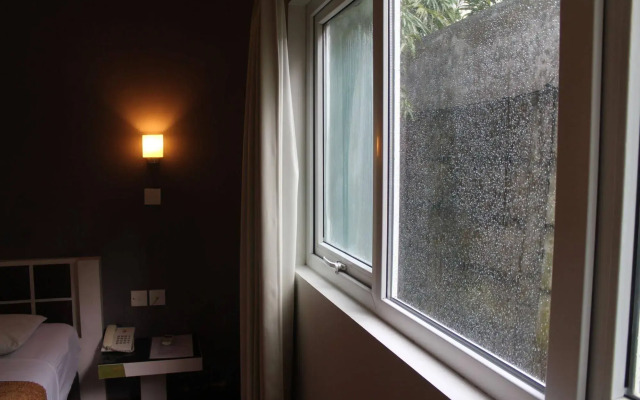 Hotel Tilamas Juanda