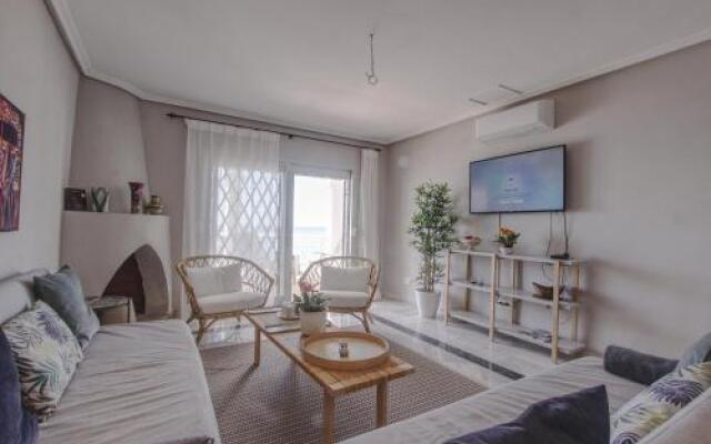 1144 · Beachfront 1.Line Apartment Lacala New Refurbished