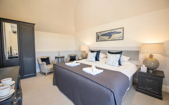 Woodlands Hotel