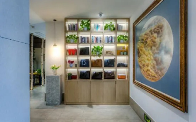 Zhengzhou Jujing Hotel