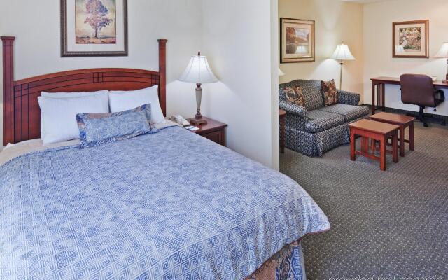 Staybridge Suites Dallas-Addison Hotel