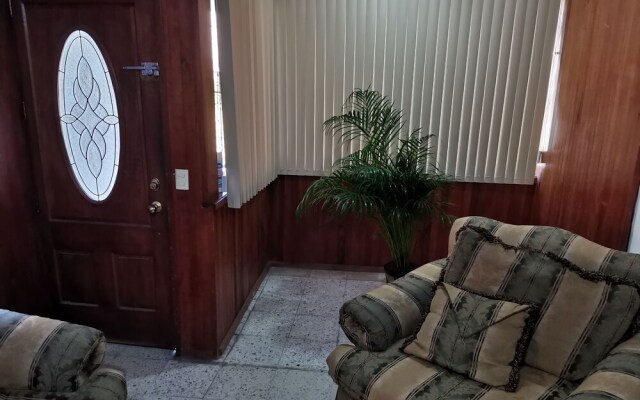 Casa Gardenia Querétaro Cerca del Centro