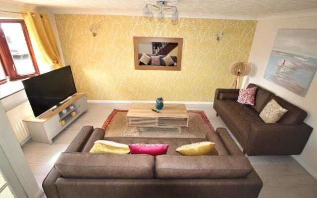 Thorne 3 Bed House