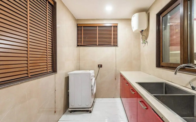 TIM Sector 51, Near Golf Course Extension Road