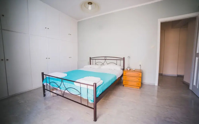 Apartment on Nikaias 5