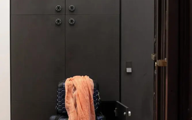Style & Stone Guest House
