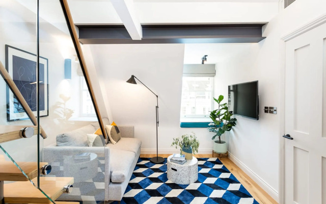 Coleherne Road Residence IX