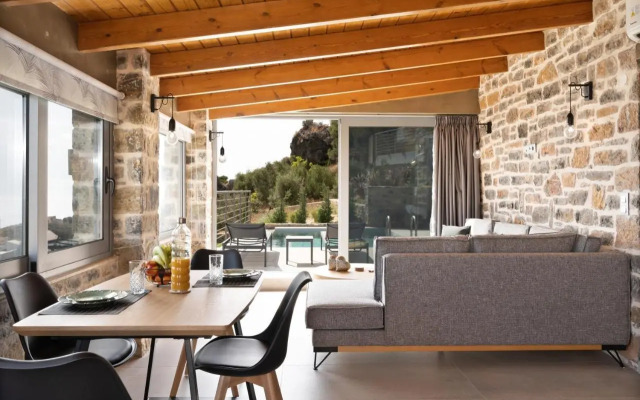 Nature Villas Myrthios