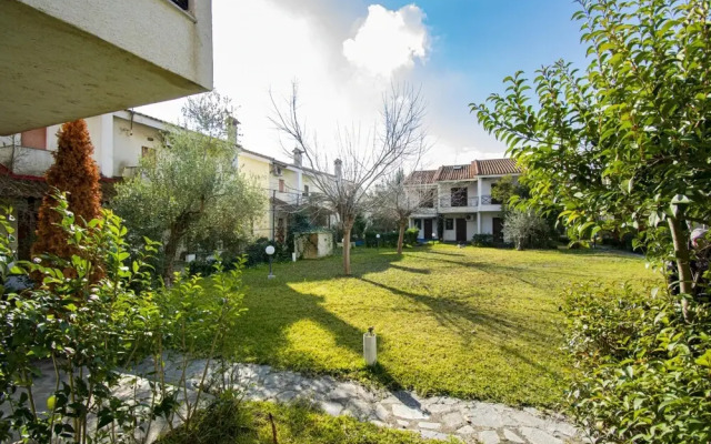 Kelly Maisonette by Travel Pro Services