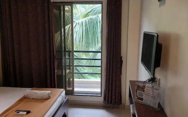 Royal Paradise Hotel