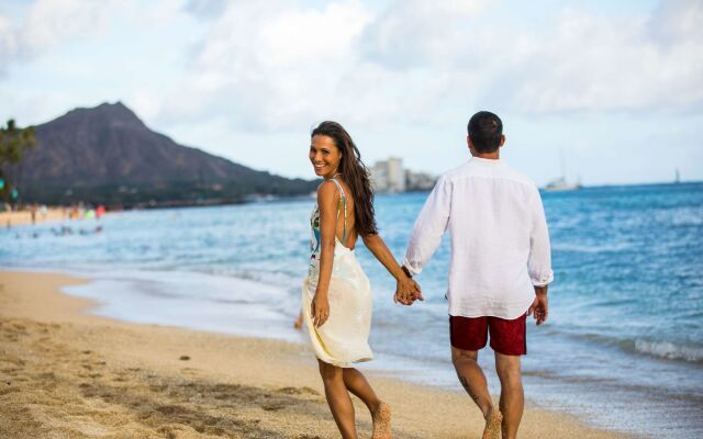 Hilton Hawaiian Village Waikiki Beach Resort