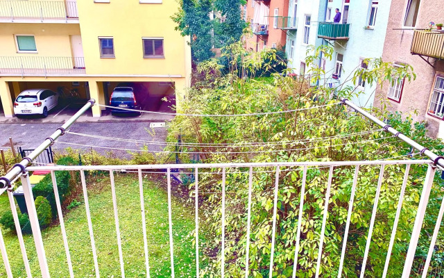 Contemporary Contactless Apartment by Nahuen Suites