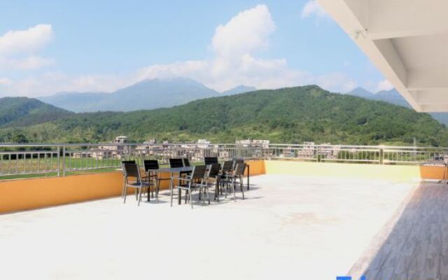 Huangyao Cuiping Bieyuan Hotel