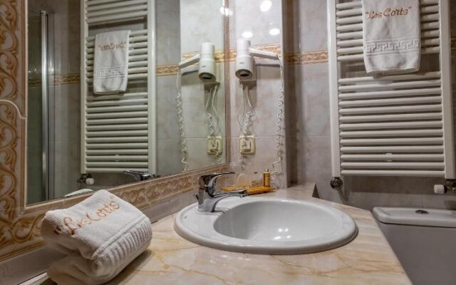 Aparthotel les Corts