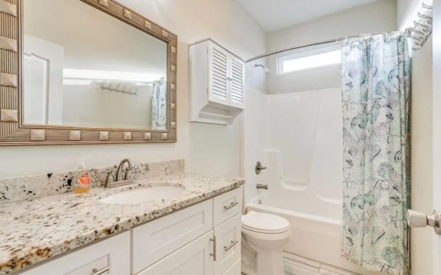 Tropic Like It's Hot