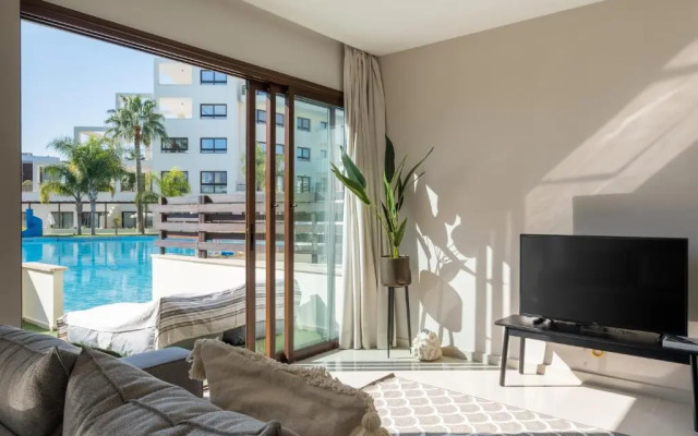 Sanders Aqua Park Resort Precious 3 Bedroom Holiday Home With Shared Pool