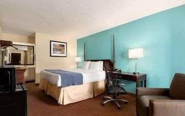 Baymont Inn & Suites Florence by Wyndham