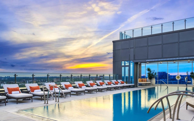 Hotel X Toronto, a Destination by Hyatt Hotel