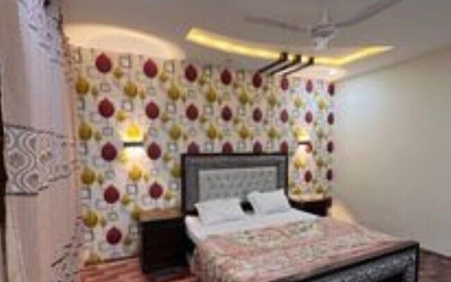 Al-Madina Hotel Skardu