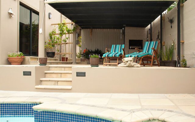 Somersby Guest House
