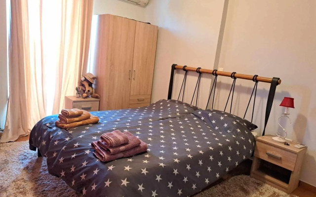 Athens Christina's Akropolis apartment