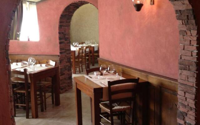 Osteria A Stalla Sischese & Spa