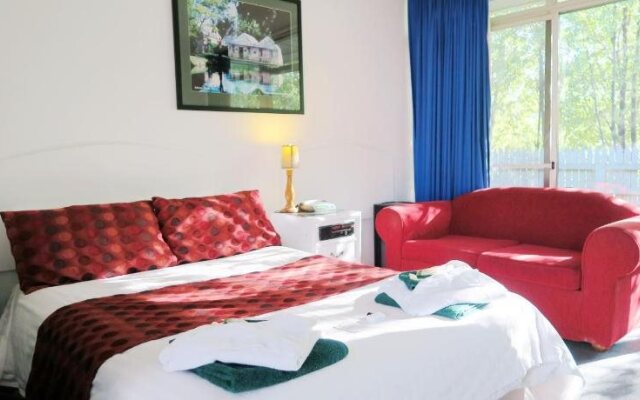 Junction Motel