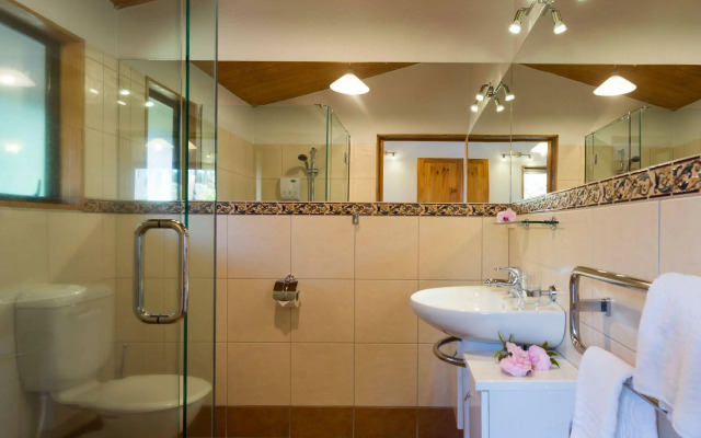 Kimi Ora Eco Resort