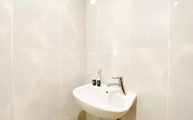 City View Studio Apartment at Evenciio Margonda