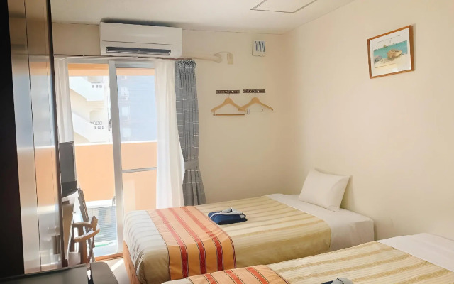 Hotel Peaceland Kume