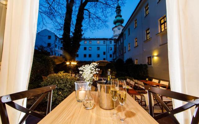 BEIGLI Hotel & Garden
