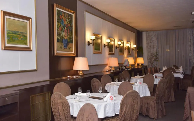 Palace Hotel